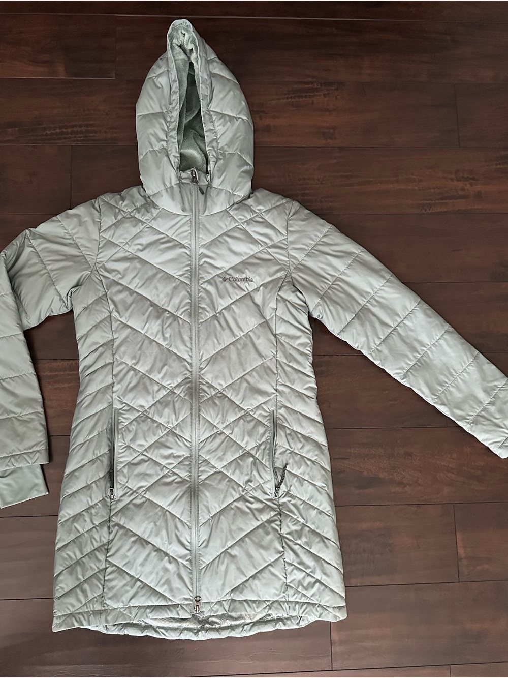 Columbia Women's Light Sage Quilted Hooded Puffer Coat